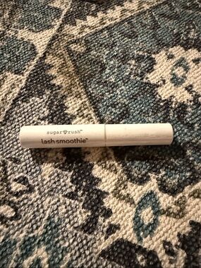 sugar rush Lash Smoothie Conditioning Primer – White